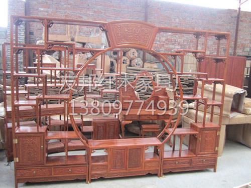 花梨木月亮門博古架