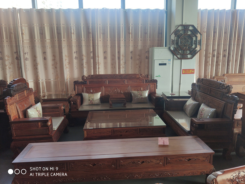 國色天香沙發(fā)9件套 材質(zhì)：大果紫檀